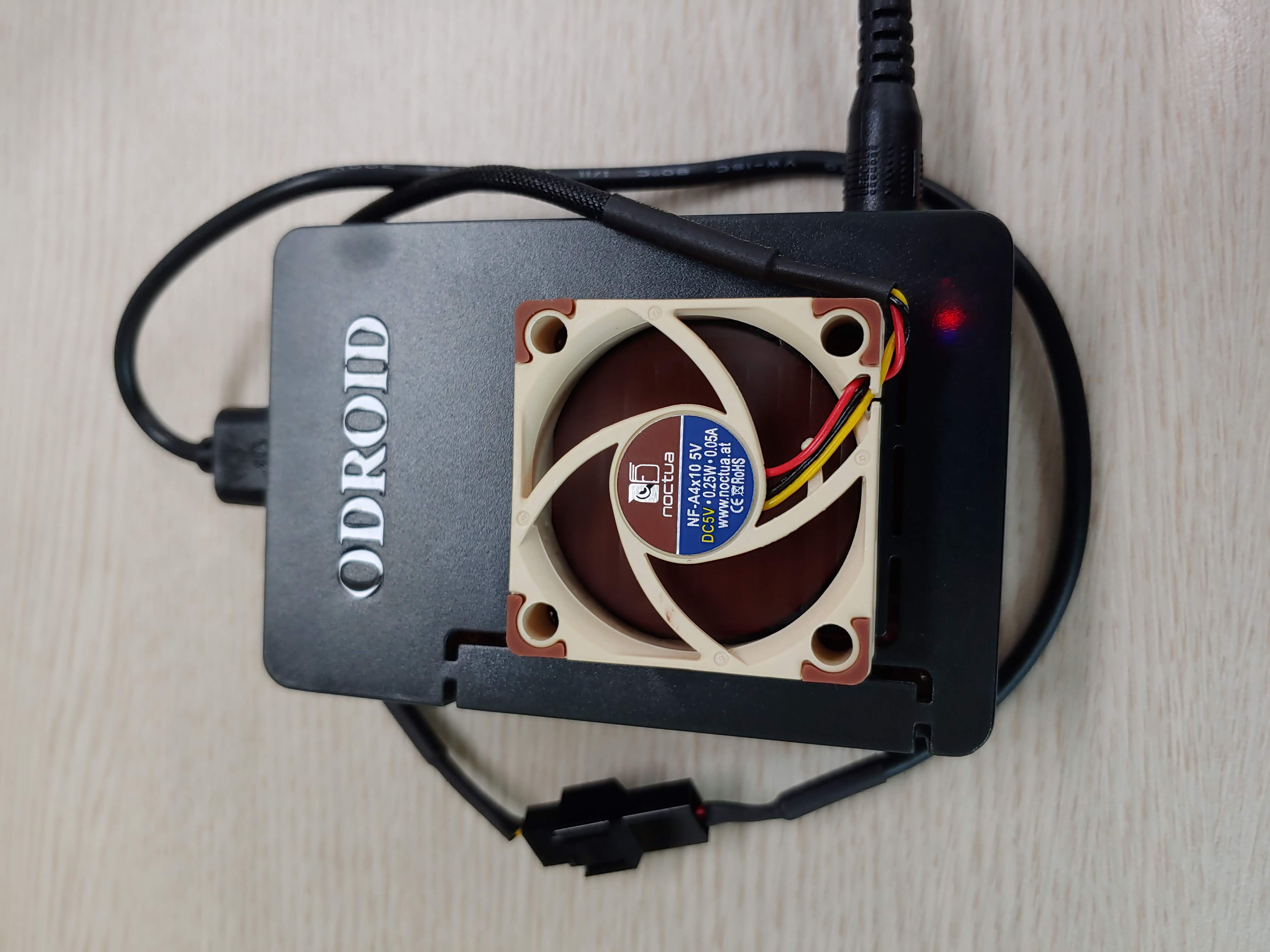 Odroid C4 with Noctua NF-A4x10 5V PWM cooling fan